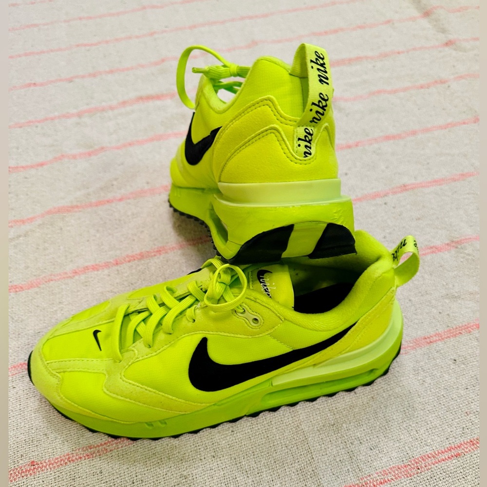 Nike Women’s 10